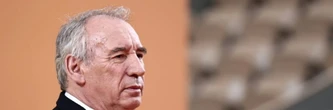 A une semaine du vote de confiance, Bayrou entame des consultations politiques
