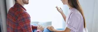 Jusqu'à 400 ou 500 euros par mois ! Elle fait payer son mari quand il n'est pas à la hauteur à la maison