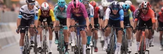 DIRECT. Giro 2025 : la surprise van Uden qui s'impose au sprint massif devant Pedersen, le classement