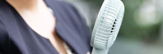 Les meilleurs mini ventilateurs portables pour affronter la chaleur