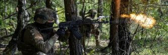 Hausse "sans précédent" des dépenses militaires depuis la fin de la Guerre froide
