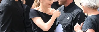 EN IMAGES - Les stars et invités se recueillent aux obsèques de Thierry Ardisson