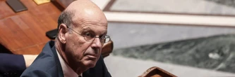 8 millions d'euros d'immobilier à Paris, voilier... Ce ministre au patrimoine fou demande aux Français de se serrer la ceinture