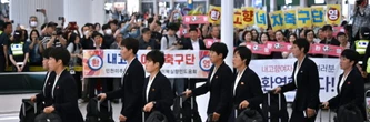 L'équipe féminine de football nord-coréenne de Naegohyang est arrivée en Corée du Sud