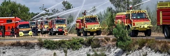 Incendies en France : sept départements en alerte rouge, incendies dans la Drôme, le Gard et les Pyrénées-Orientales… Ce que l'on sait de cette journée à haut risque