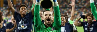 Ligue 1: Chevalier doit encore convaincre au PSG, sous les yeux de Donnarumma