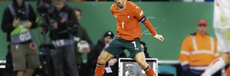 Il célèbre comme Cristiano Ronaldo et se fait les croisés