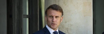 "Macron tente-t-il d'influencer l'élection du nouveau pape ? Ces deux rendez-vous au cœur de la polémique"