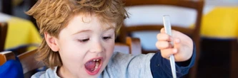Ils ne donnent jamais ces aliments à leurs enfants, ces pédiatres acceptent de tout dire