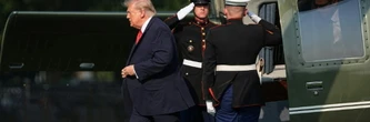 Entre salves et menaces, Iran et Etats-Unis s'enfoncent dans la guerre