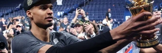 NBA: Wembanyama et les Spurs en finale face aux Knicks après un exploit en Oklahoma