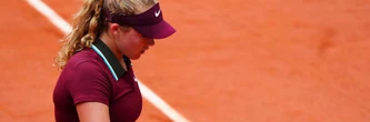 "Regarde autour de toi parce que je vais te trouver et je vais te couper les bras" : le traumatisme de Mirra Andreeva sur les courts