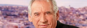 Bayrou poursuit sa campagne au Medef, mais le RN et la gauche considèrent "la page tournée"