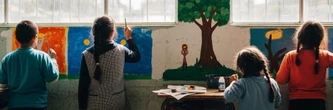 Violences sexuelles dans le périscolaire à Paris : les suspects sont-ils tous des hommes ? Leur profil se dessine