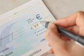 Voici les 10 jours de l'année où l'on peut donner de l'argent à ses enfants sans payer d'impôts, le prochain arrive bientôt