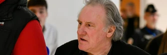 Gérard Depardieu bientôt jugé pour viols : "J'ai du mal à réaliser", Charlotte Arnould réagit