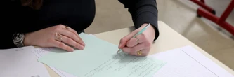 Des milliers d'élèves ne passeront pas les épreuves du bac et du brevet cette année, seul le contrôle continu comptera