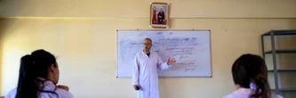 Au Maroc, des élèves repêchent leurs camarades qui ont décroché