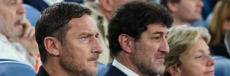 "Et alors ?" : Totti sous le feu des critiques après un voyage en Russie