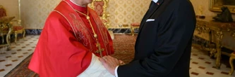 Plaidoyer pour la paix au coeur de la première rencontre entre Macron et Léon XIV