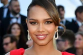 La candidate française à Miss Univers en a vraiment marre de ressembler à cette célèbre star