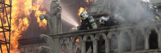 "Notre-Dame brûle" : la reconstitution de l'incendie est-elle réaliste ?