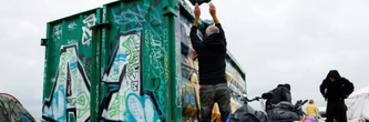 Le Teknival se vide mais la musique résonne encore près de Bourges