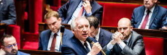 Une motion de censure peut-elle renverser Bayrou ? Les calculs des voix PS et RN inquiètent