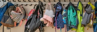 Une maîtresse demande aux parents de mettre cet objet dans le cartable, personne n'y pense