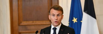 Carburants: "Aujourd'hui, la situation ne nous fait envisager aucune pénurie", assure Macron