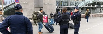 Coups de feu à la gare Montparnasse : un homme armé d'un couteau maitrisé par la police