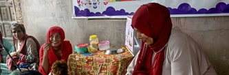 Moins d'huile et plus de protéines, la recette pour sauver les enfants du sud du Pakistan
