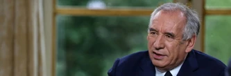 Bayrou droit dans ses bottes à cinq jours de sa chute probable