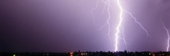 Vigilances orages : une soixantaine de départements en alerte, des pluies intenses et de la grêle attendus