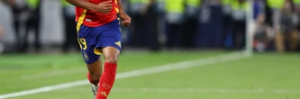 "Yamal est plus impressionnant que Messi" : un champion du monde français place l'Espagnol devant l'Argentin