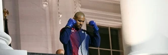 MMA: à la Maison Blanche, Gane bat Pereira et obtient la ceinture intérimaire UFC des poids lourds