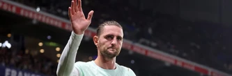 Son père et sa mère, "otage" du PSG, clash... Les secrets d'Adrien Rabiot
