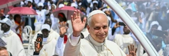 Angola: le pape accueilli avec ferveur dans l'est au troisième jour de sa visite