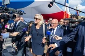 Une affiche de Marine Le Pen attaquée en justice par Gabriel Attal, le RN répond en se moquant de lui