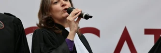 Des rassemblements d'avocats partout en France contre la réforme de la justice criminelle