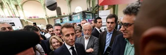 Crise chez Grasset: Macron juge "important de défendre" le "pluralisme éditorial"