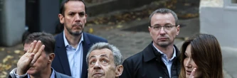 En images : l'hommage de la famille, des proches et soutiens de Nicolas Sarkozy avant son entrée en prison