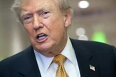 Trump maintient que le cessez-le-feu est "terminé" mais accepte de parler avec l'Iran