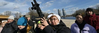 Ukraine : après une fusillade, les partisans d'une légalisation des armes passent à l'offensive