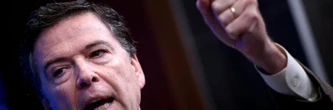 L'ex-directeur du FBI James Comey, bête noire de Trump, comparaît pour sa mise en accusation officielle