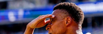 EN DIRECT. France - Paraguay : c'est devenu très chaud... Suivez le 8e de la Coupe du monde 2026