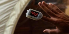 Estos dos síntomas que puedes medir en casa se asocian con mayor riesgo de mortalidad por Covid-19 