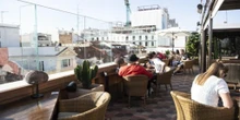 Horarios de bares, restaurantes y discotecas: ¿hasta qué hora se podrá estar de copas este verano?