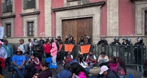 "Hay diálogo permanente" con la CNTE; no veo por qué cerrar Palacio Nacional: Claudia