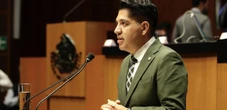 ENTREVISTA ¬ Senador impulsa aspiración de su esposa al Poder Judicial: activista